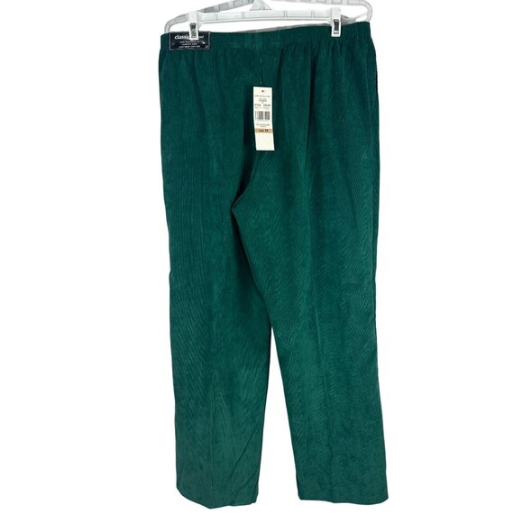 Alfred Dunner Classics Proportioned Short Emerald Green Corduroy Pants Size 12 - Picture 2 of 6